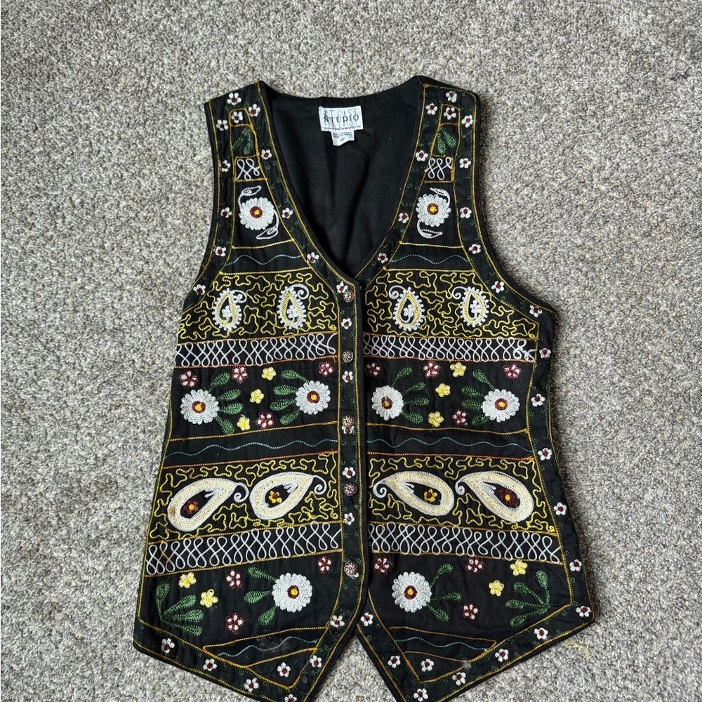 80s At Last Studio Embroidered Black Floral Tank Vest